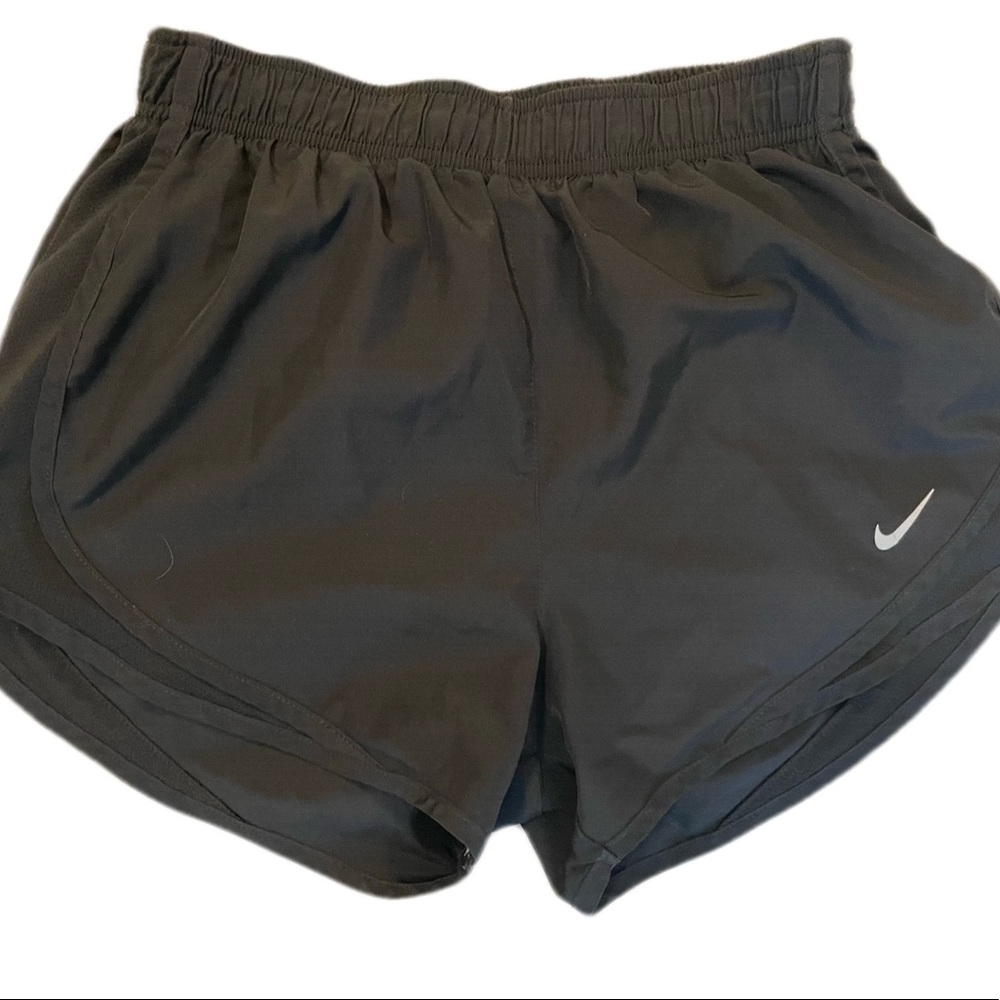 Black Dri Fit Nike wind shorts small